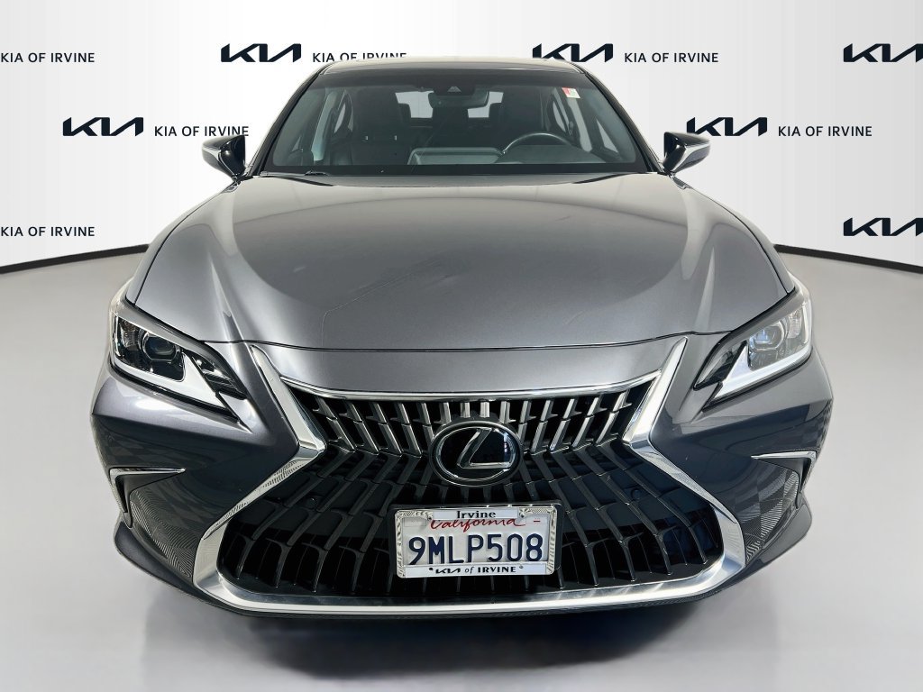 Used 2024 Lexus ES 300h w/ Premium Package FWD image 2