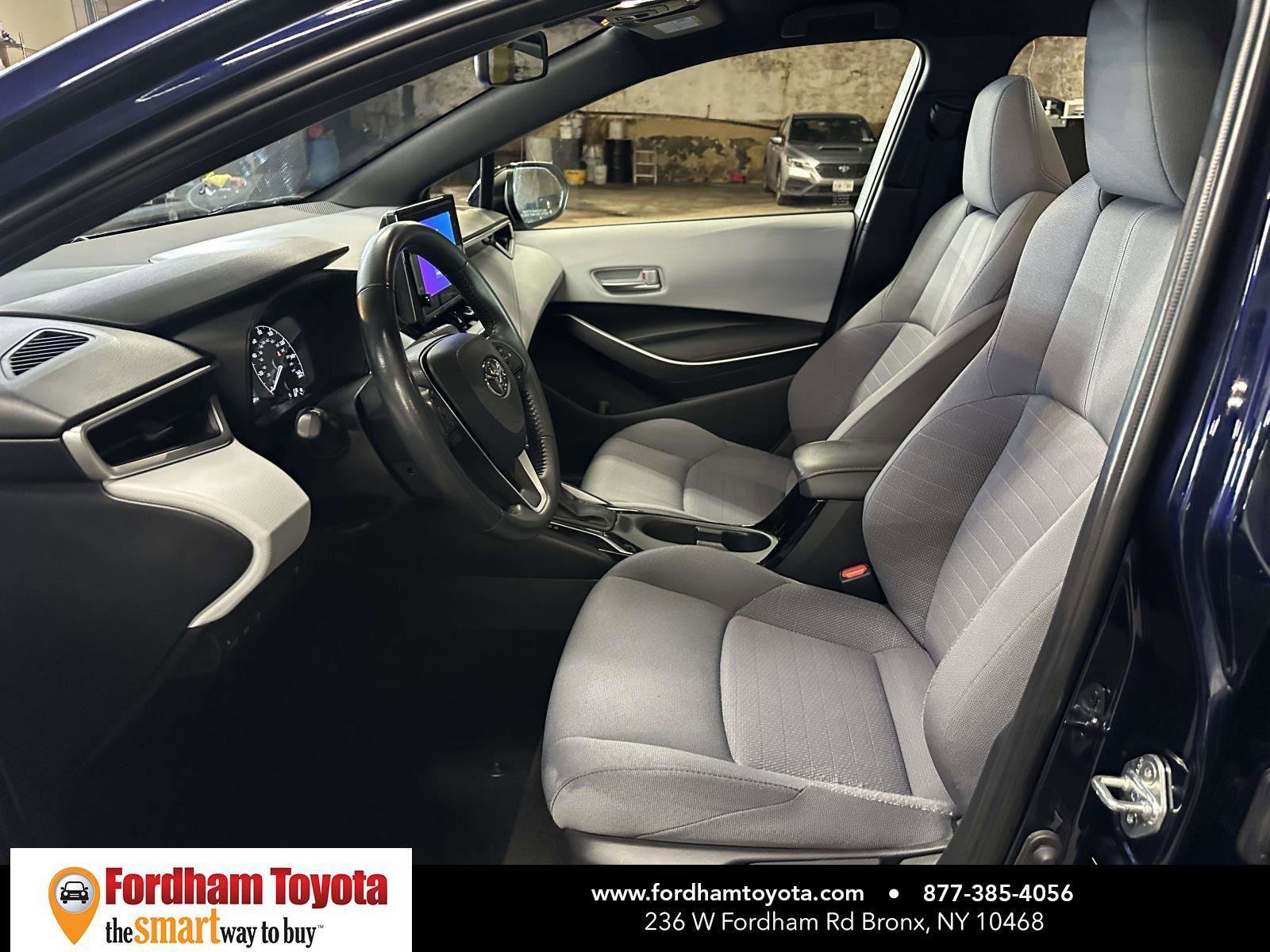 Used 2023 Toyota Corolla SE AWD/4WD image 11