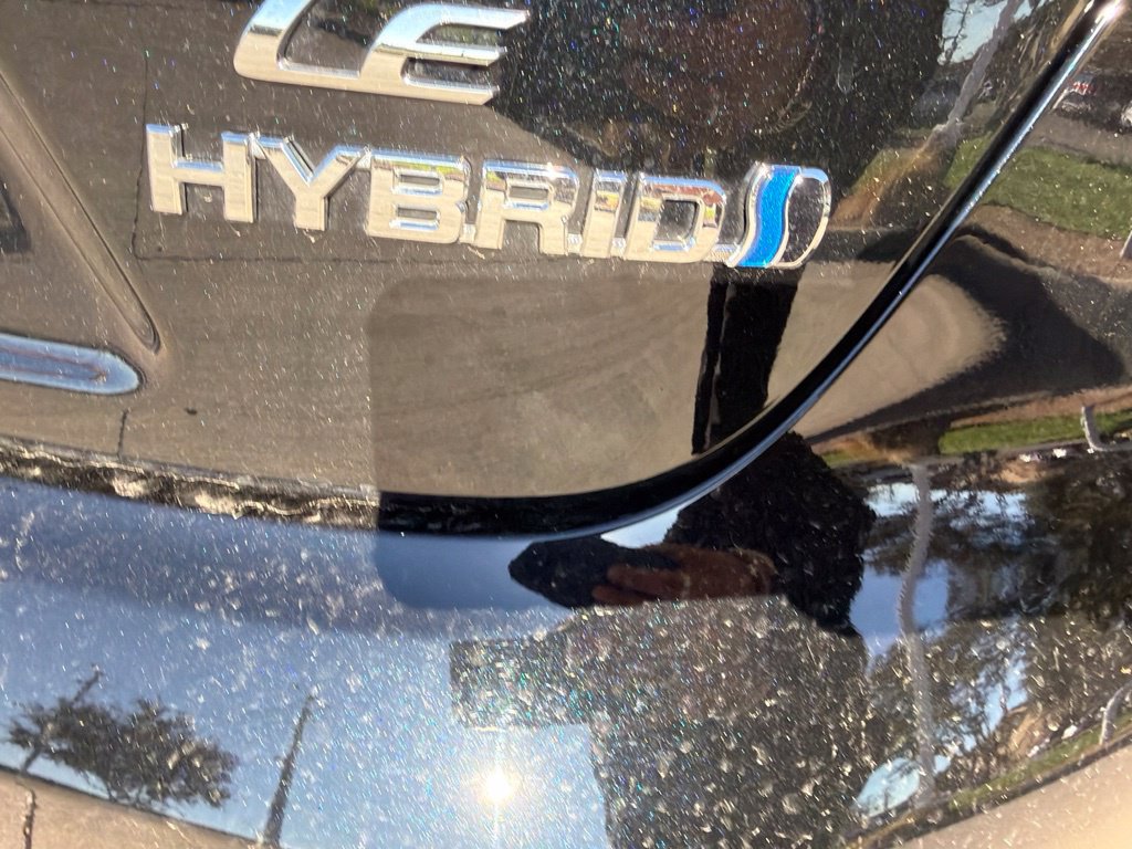 Certified 2024 Toyota Corolla LE FWD image 11