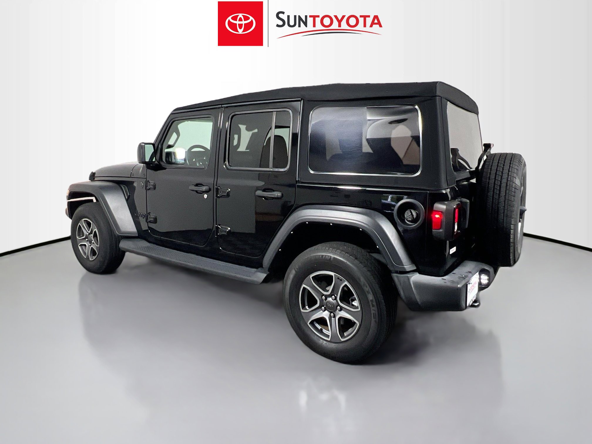 Used 2022 Jeep Wrangler Unlimited Sport AWD/4WD image 6