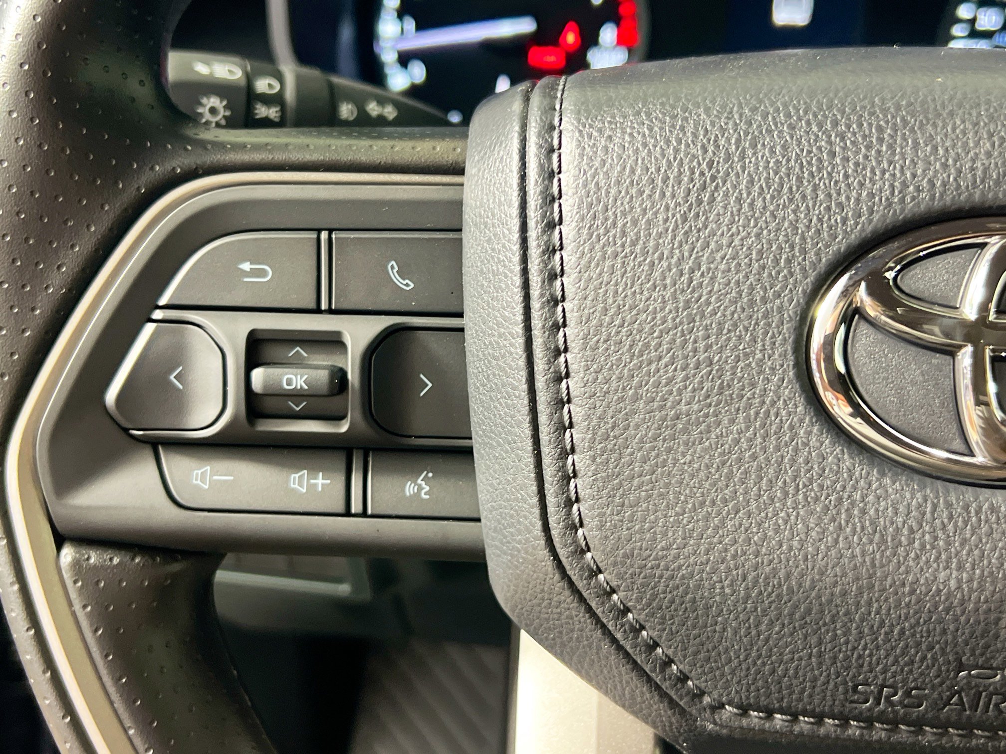 New 2026 Toyota Tundra SR5 w/ SR5 Convenience Package image 18