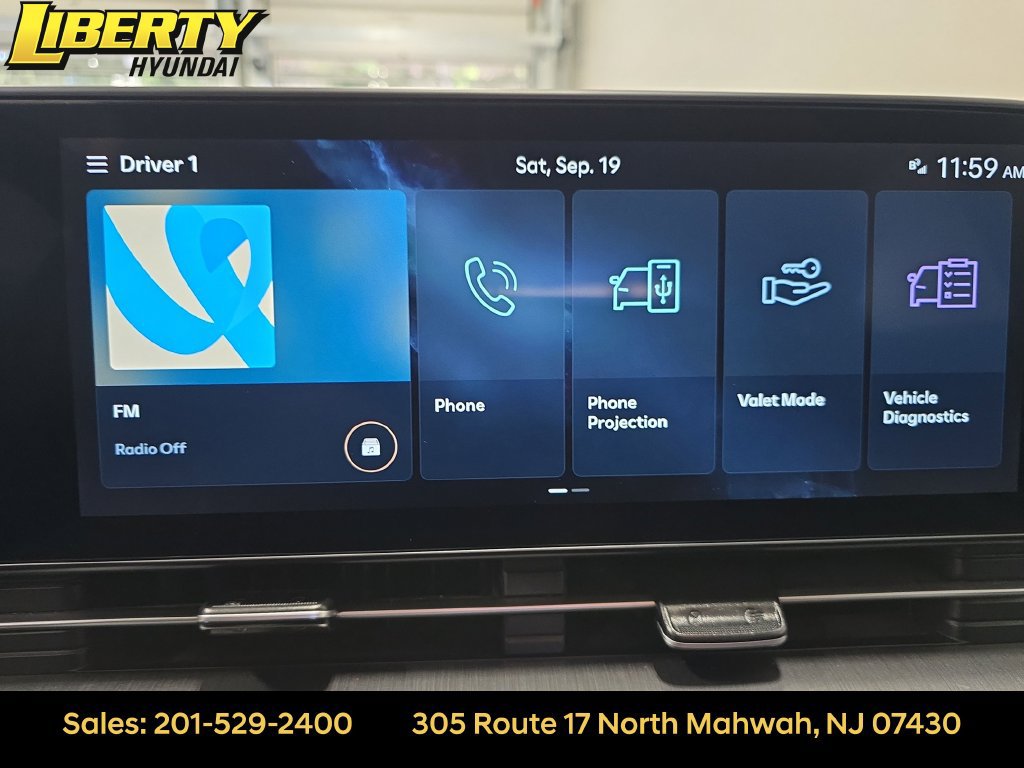 Certified 2024 Hyundai Kona SEL AWD/4WD image 20