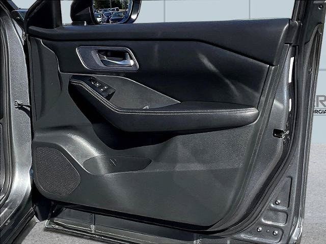Certified 2024 Nissan Rogue SV FWD image 30