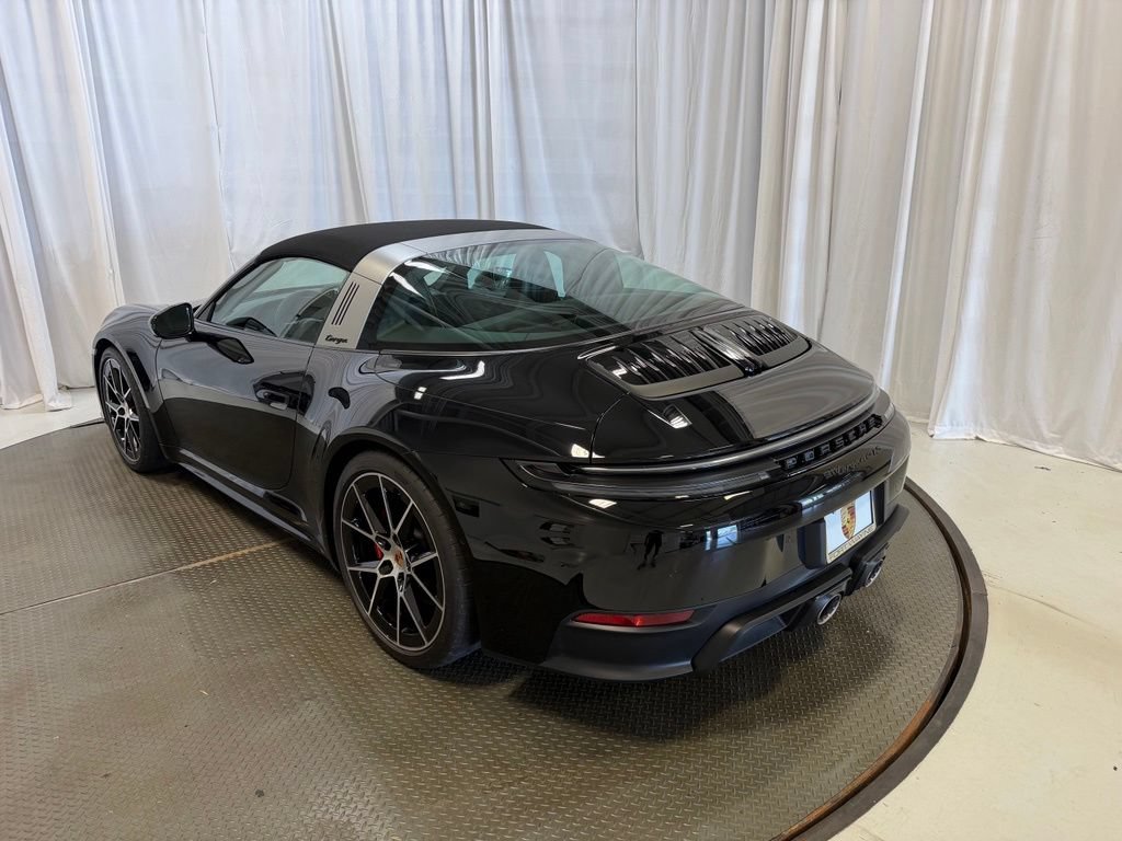 Used 2025 Porsche 911 Targa 4 GTS AWD/4WD image 3