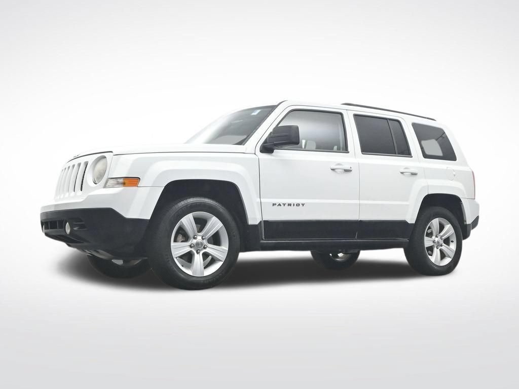 Used 2014 Jeep Patriot Sport w/ Power Value Group AWD/4WD image 35