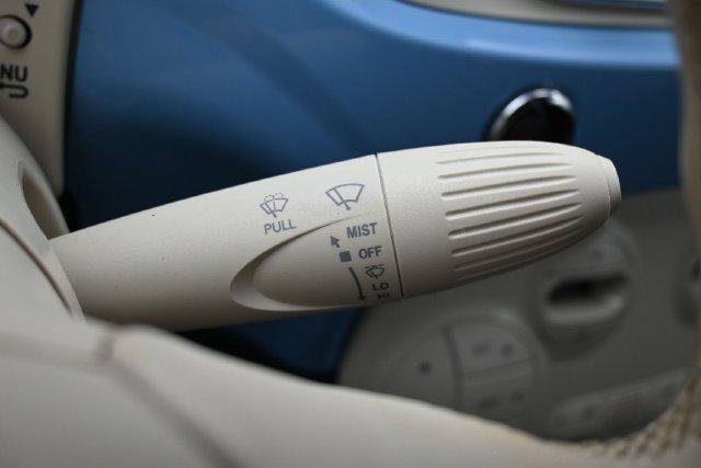 Used 2017 FIAT 500 Lounge FWD image 16