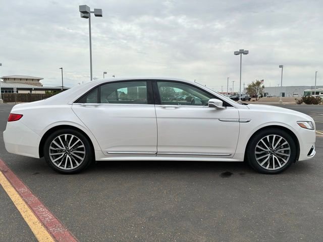 Used 2019 Lincoln Continental Select w/ Continental Climate Package FWD image 7