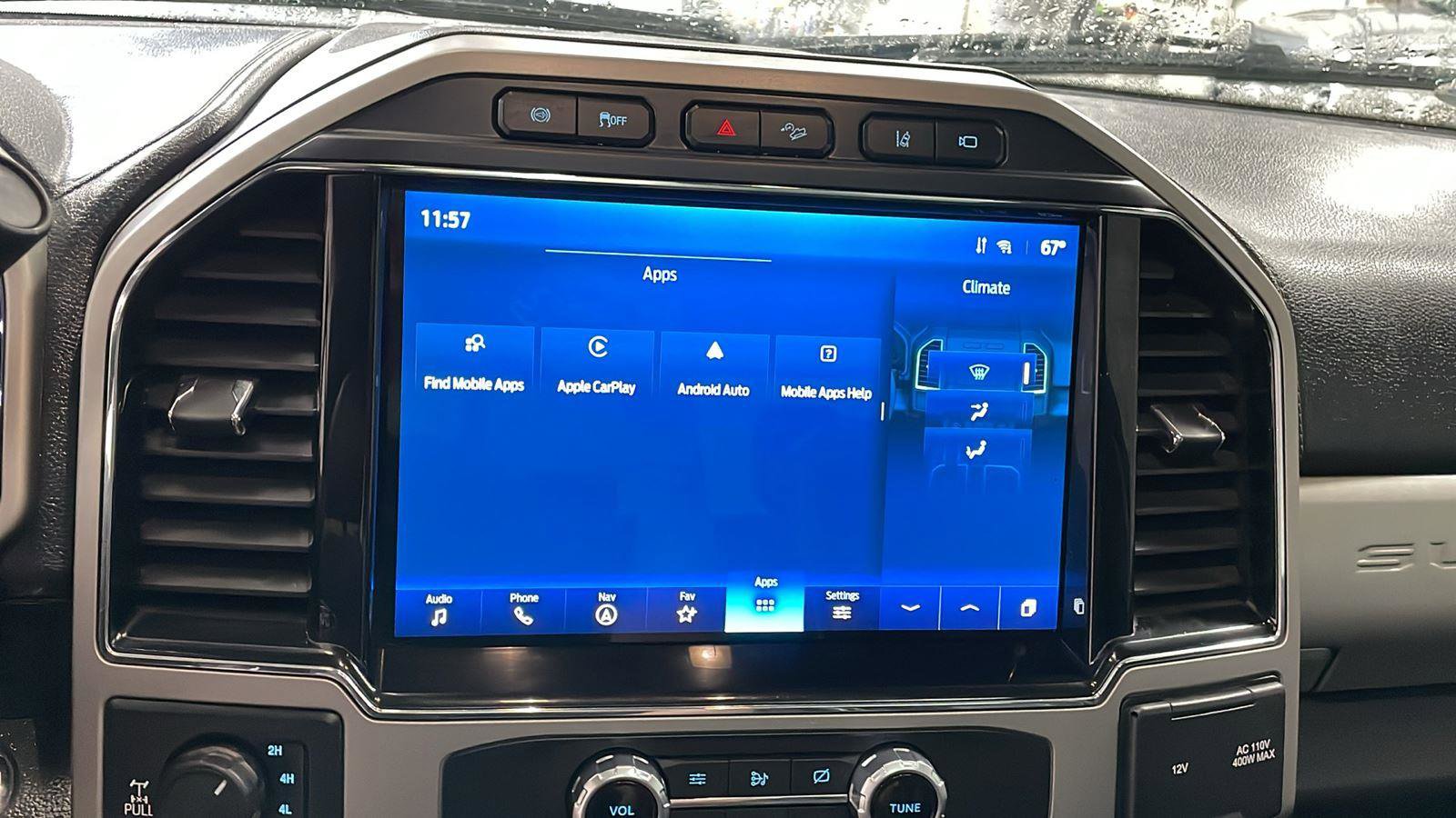 Used 2022 Ford F350 Lariat w/ Black Appearance Package image 18