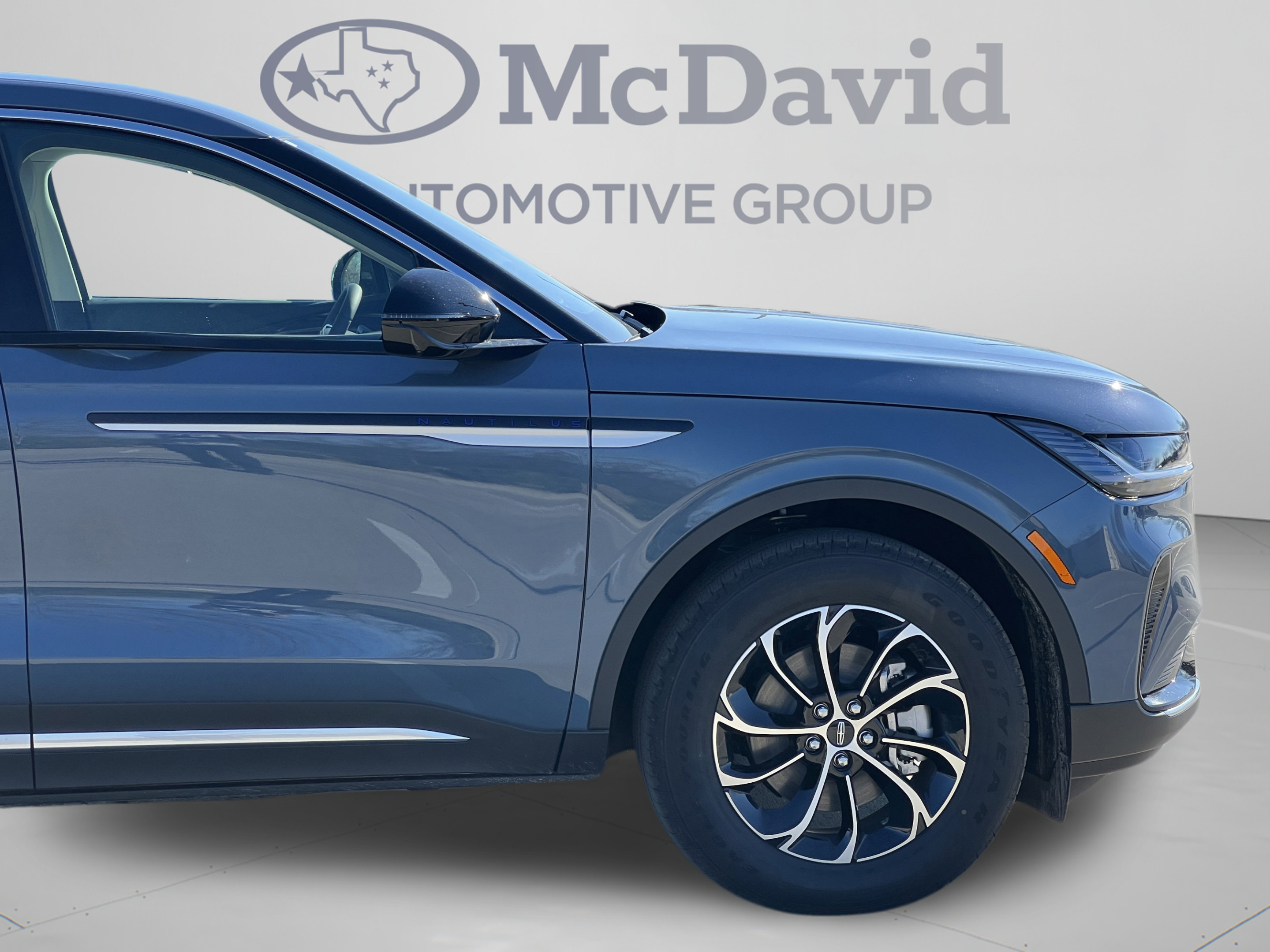New 2026 Lincoln Nautilus Premier AWD/4WD image 34