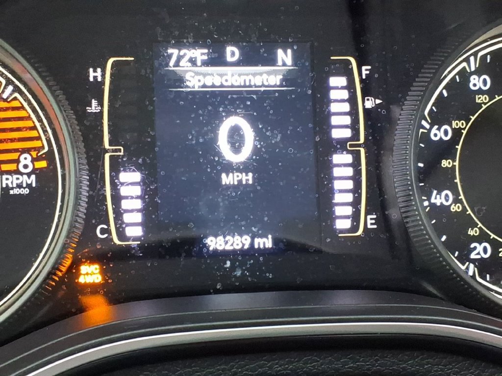 Certified 2019 Jeep Cherokee Latitude Plus w/ Cold Weather Group AWD/4WD image 20