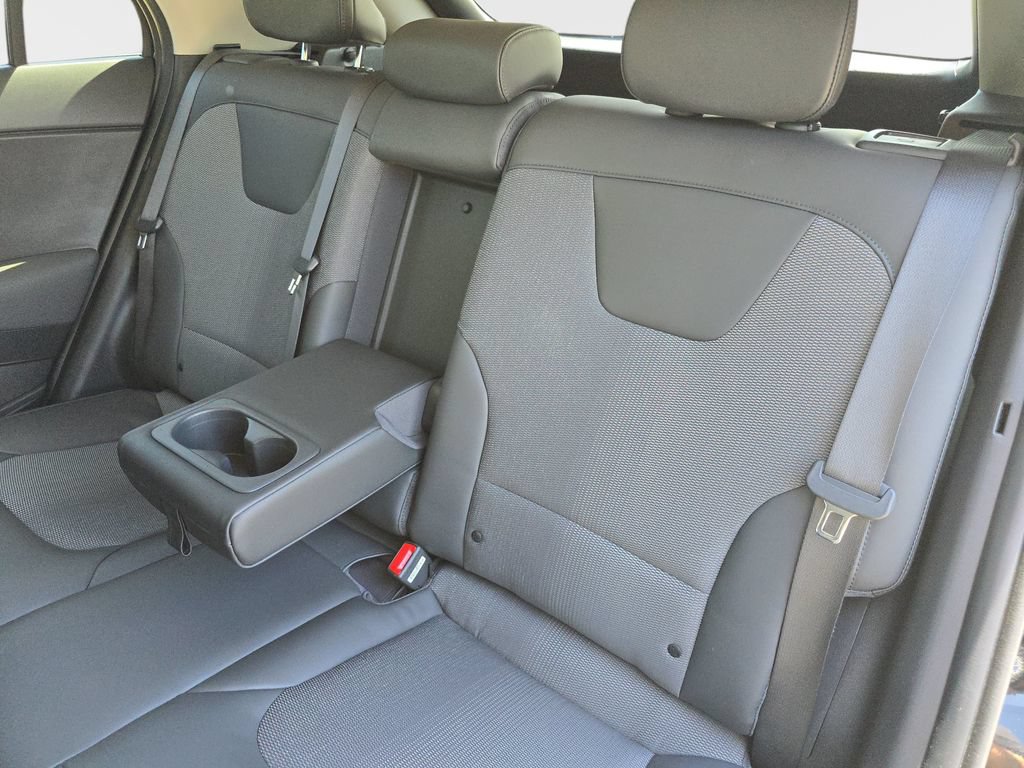 Used 2023 Kia Niro EX FWD image 17