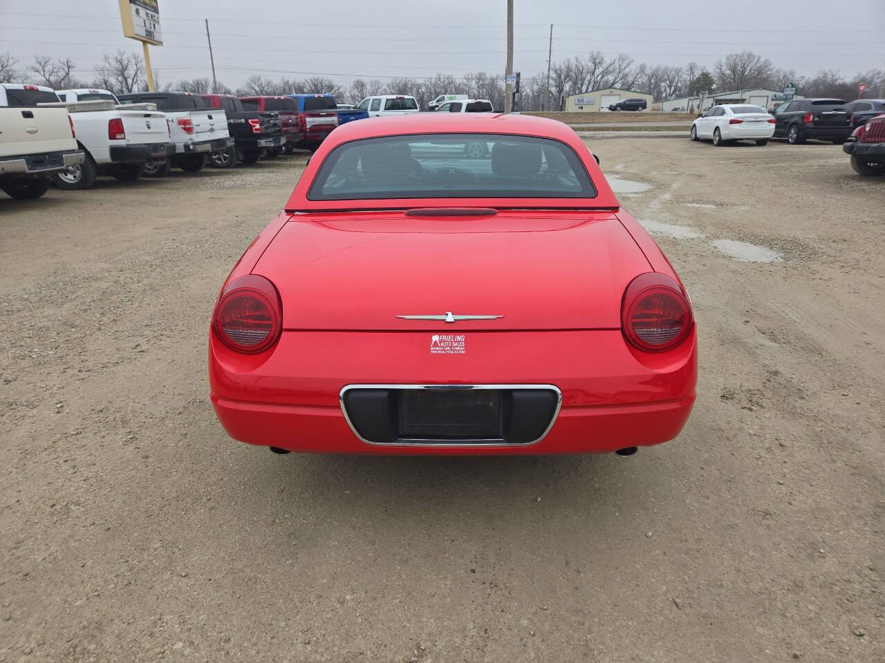 Used 2005 Ford Thunderbird Deluxe image 9