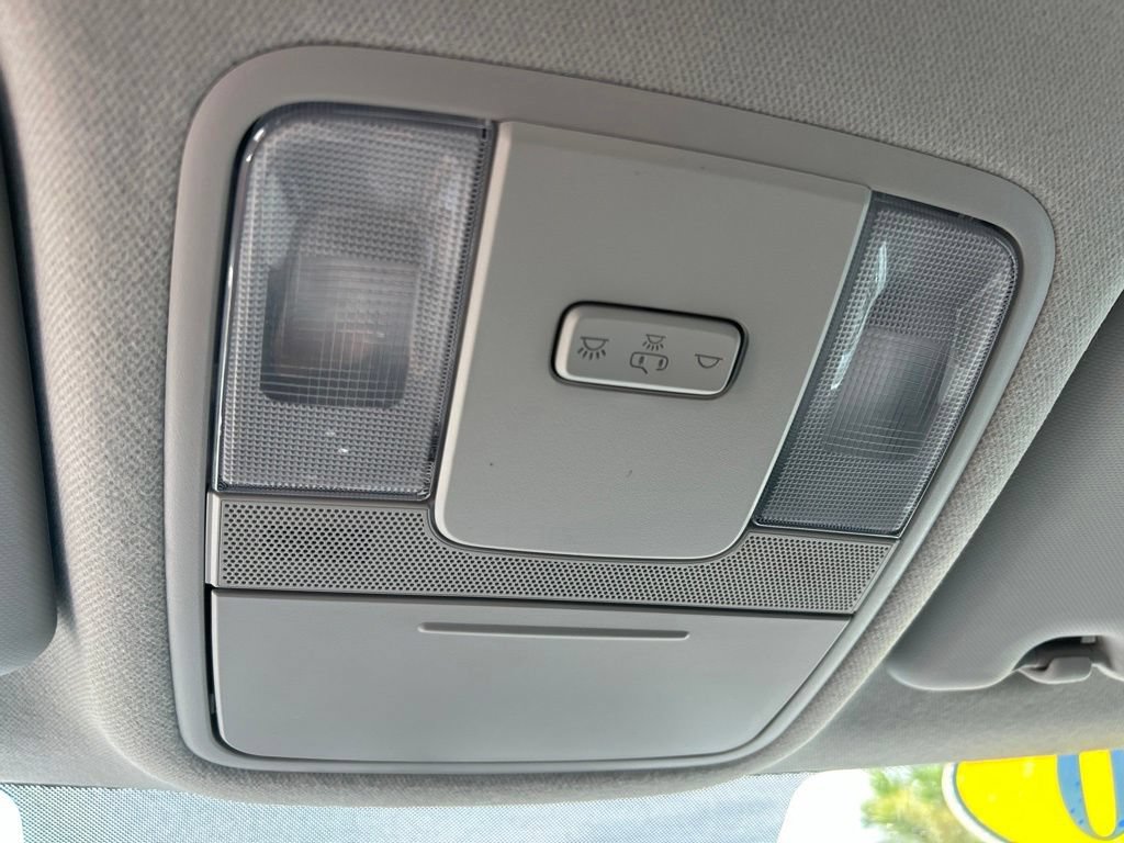 Used 2020 Kia Soul LX FWD image 38