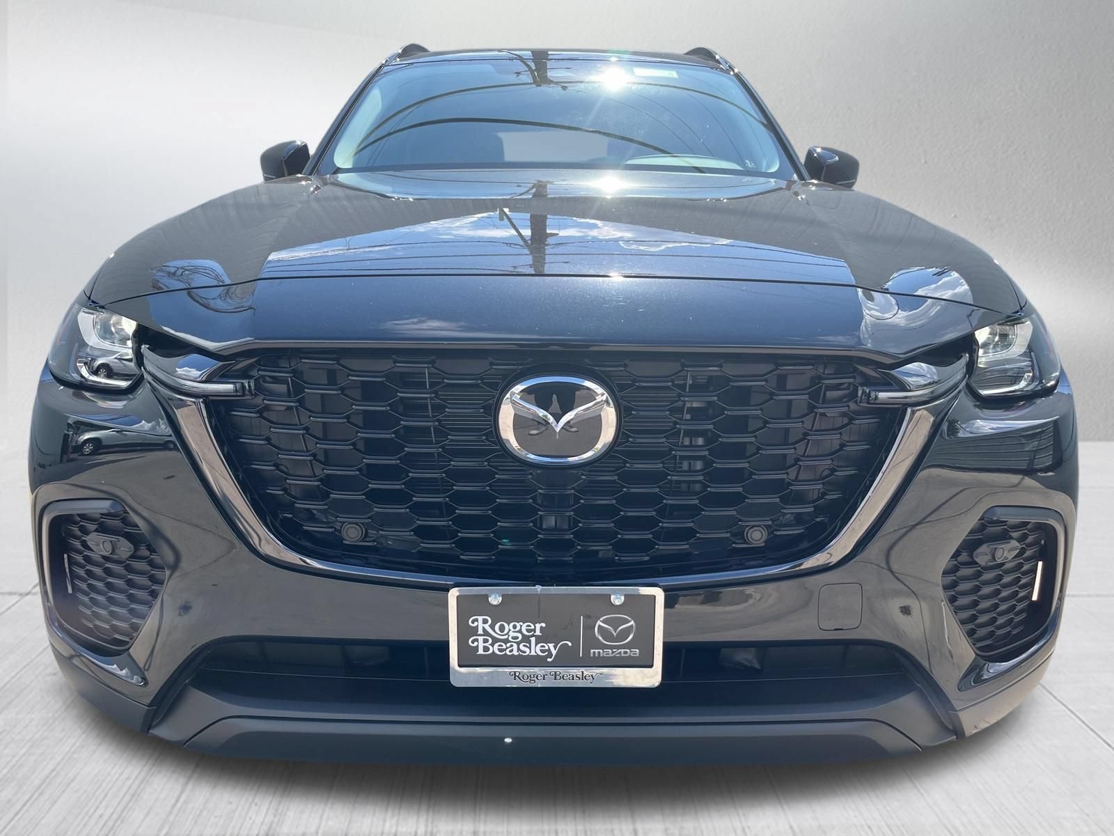Certified 2026 MAZDA CX-70 3.3 Turbo w/ Preferred Package AWD/4WD image 2