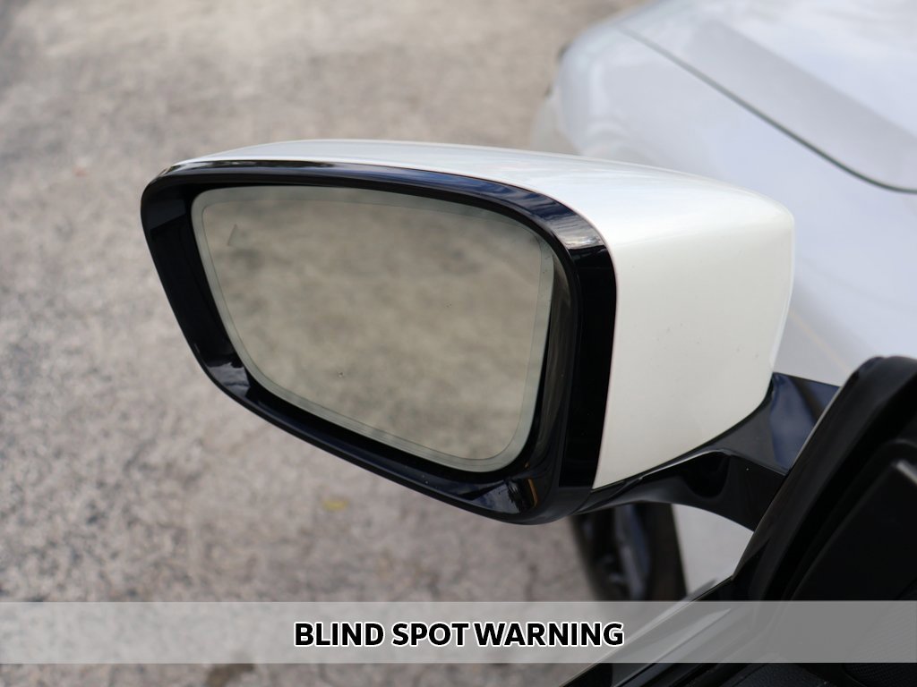 Used 2023 BMW 430i xDrive Convertible w/ M Sport Package image 4