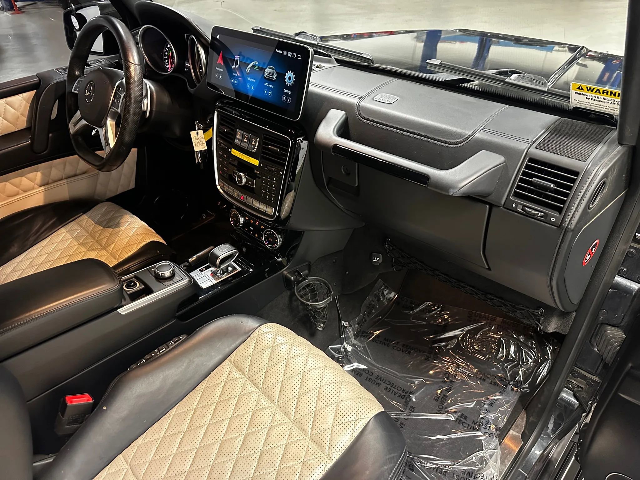Used 2016 Mercedes-Benz G 65 AMG 4MATIC image 23