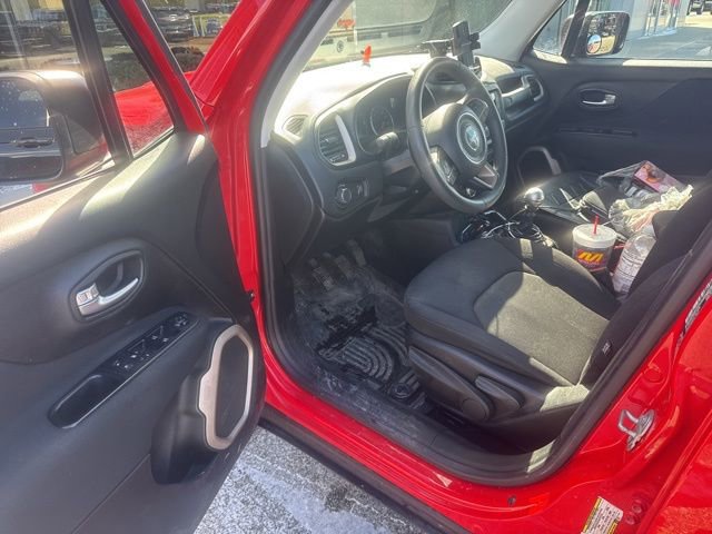 Used 2017 Jeep Renegade Sport w/ Power & Air Group image 6