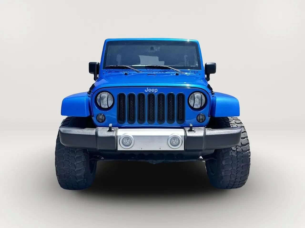 Used 2015 Jeep Wrangler Unlimited Sahara w/ Connectivity Group AWD/4WD image 6