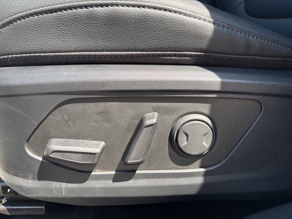 Certified 2025 Hyundai Santa Cruz XRT image 12