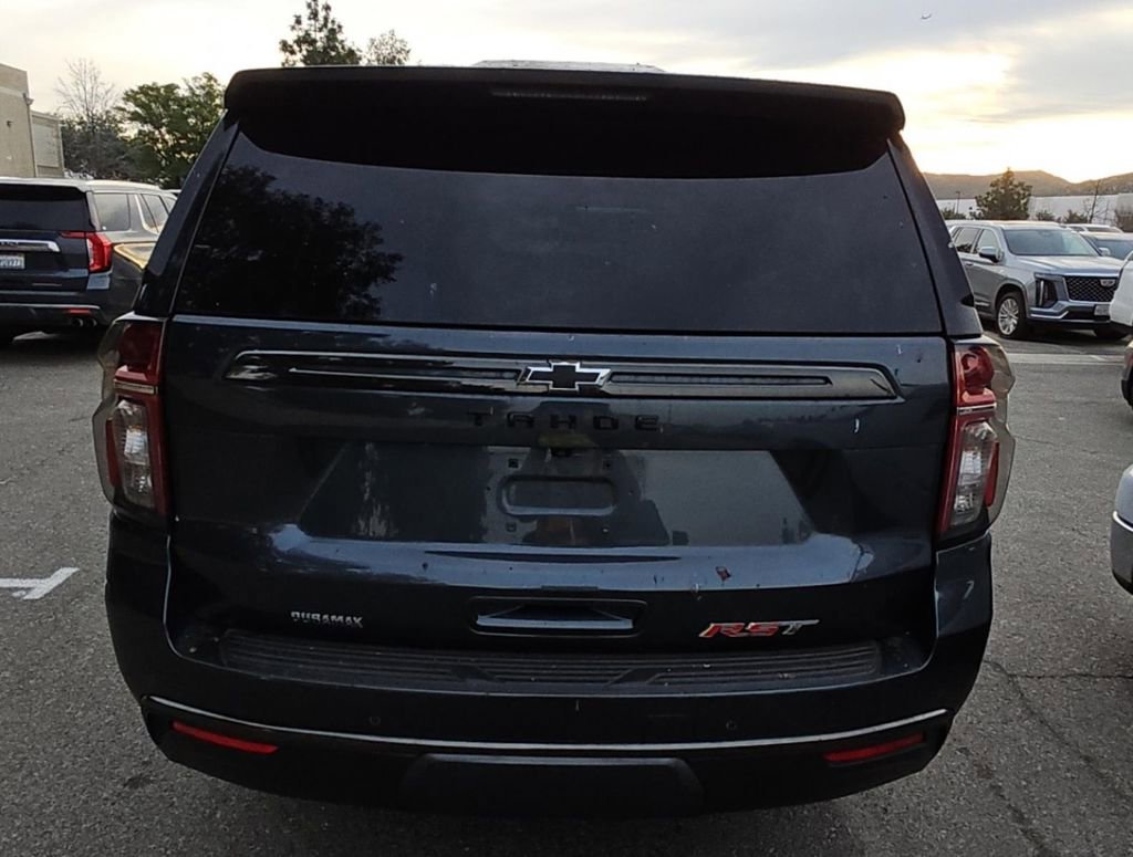 Used 2021 Chevrolet Tahoe RST w/ Rear Media and Nav Package AWD/4WD image 8