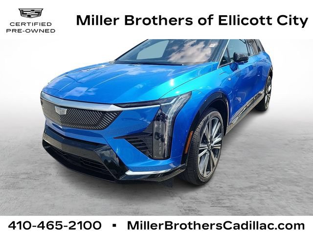 Certified 2025 Cadillac Optiq Luxury 2 AWD/4WD image 1