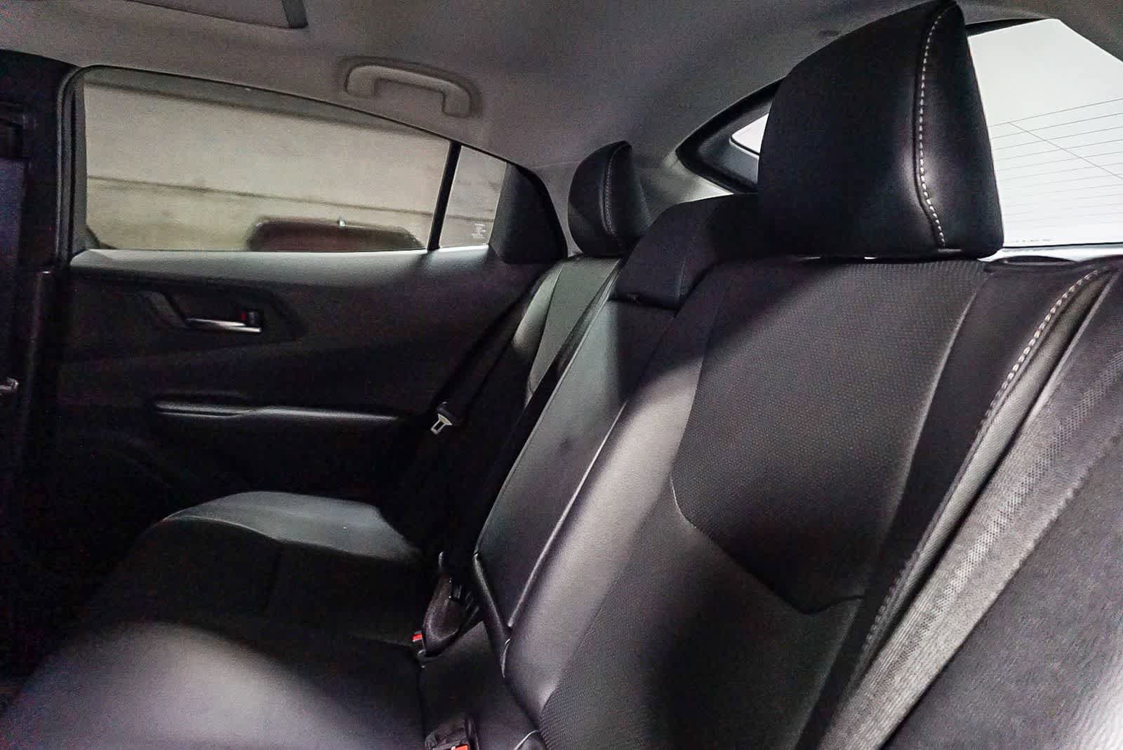 Used 2024 Toyota Prius XLE FWD image 19