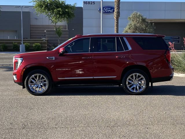 Used 2025 GMC Yukon Denali w/ Advanced Technology Package image 3