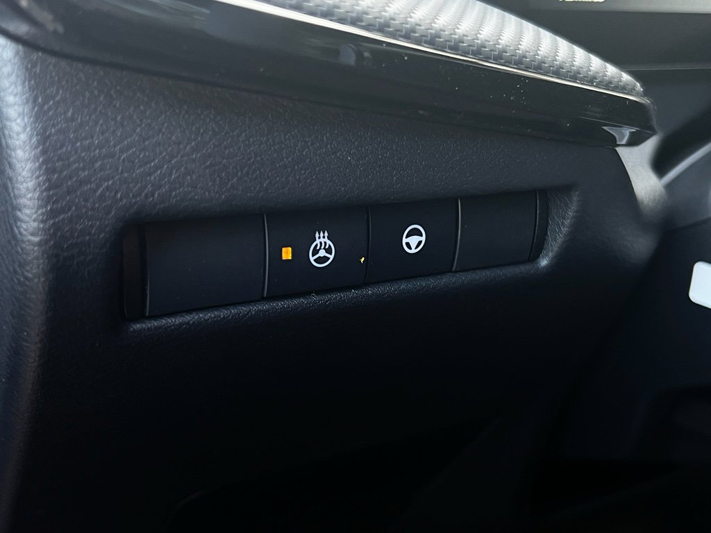 New 2026 Nissan Kicks SR w/ SR Premium Package image 15