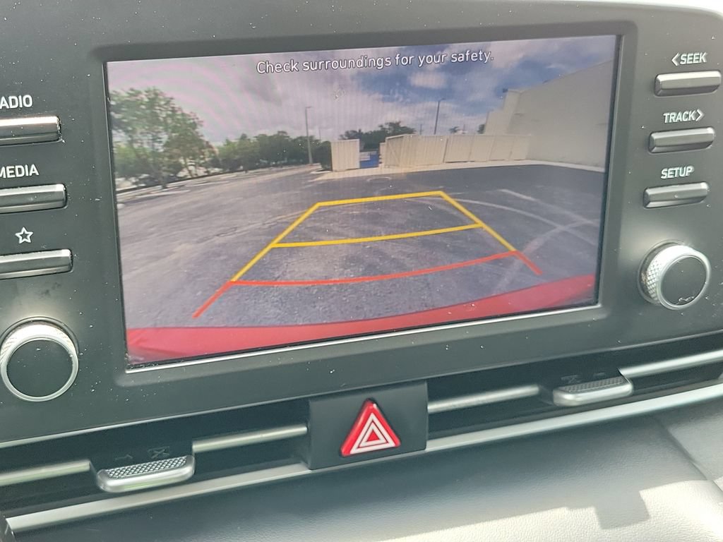 Used 2023 Hyundai Elantra SEL FWD image 31