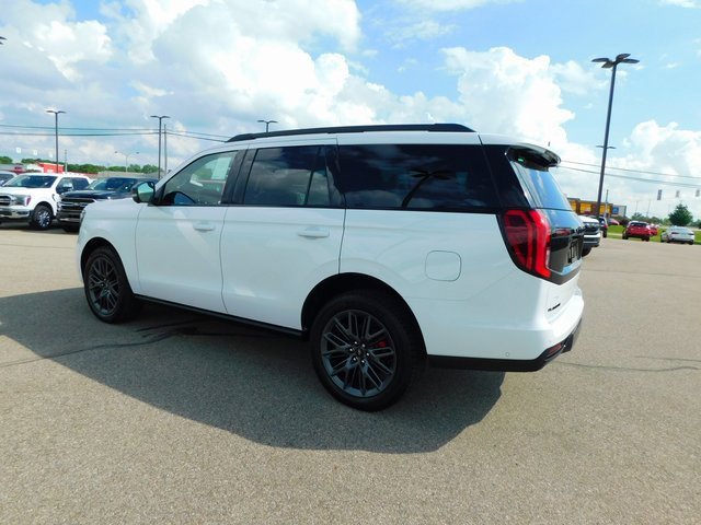 New 2025 Ford Expedition Platinum image 5