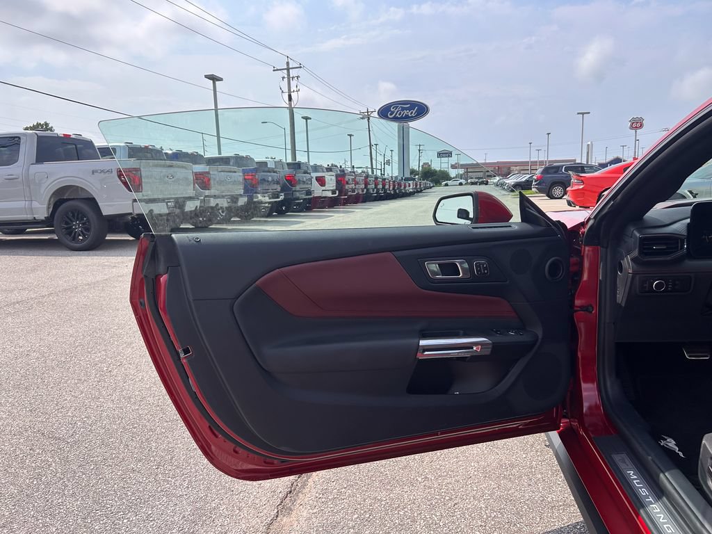Used 2024 Ford Mustang GT Premium w/ GT Performance Package RWD image 12