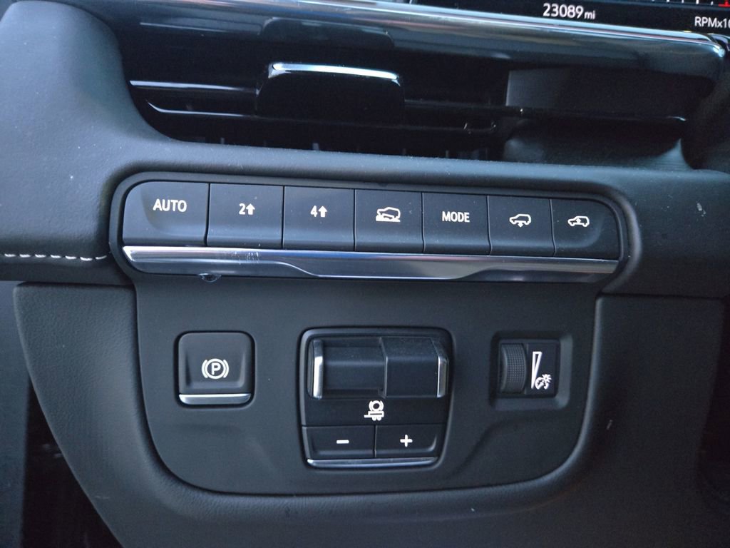 Certified 2023 Cadillac Escalade Sport Platinum image 24