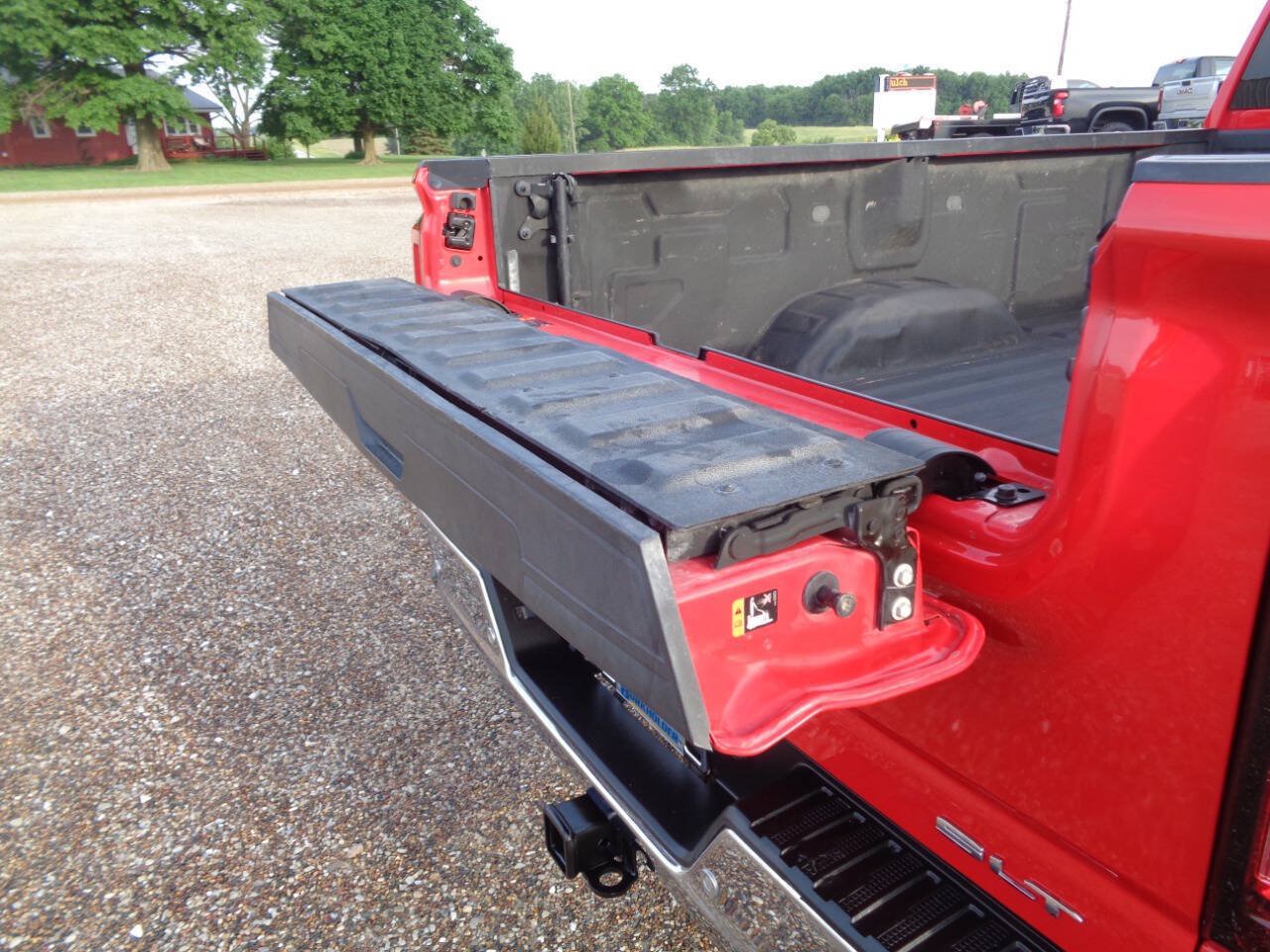 Used 2022 GMC Sierra 3500 SLT w/ SLT Premium Package AWD/4WD image 10