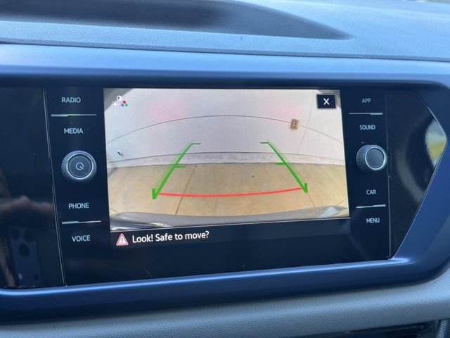 Certified 2022 Volkswagen Taos SE w/ Panoramic Sunroof Package FWD image 23