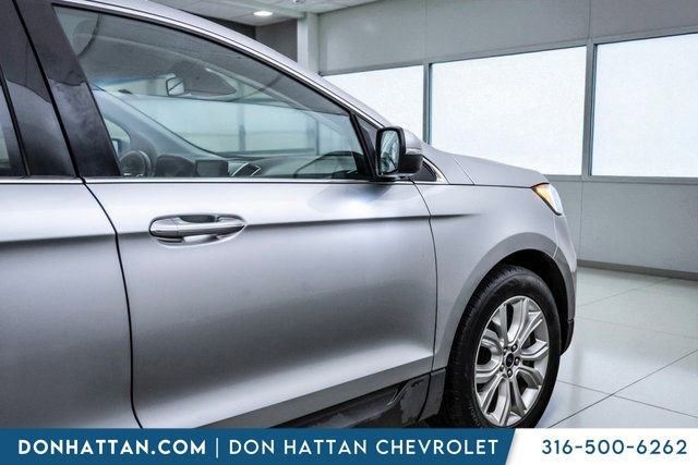 Used 2022 Ford Edge Titanium image 39