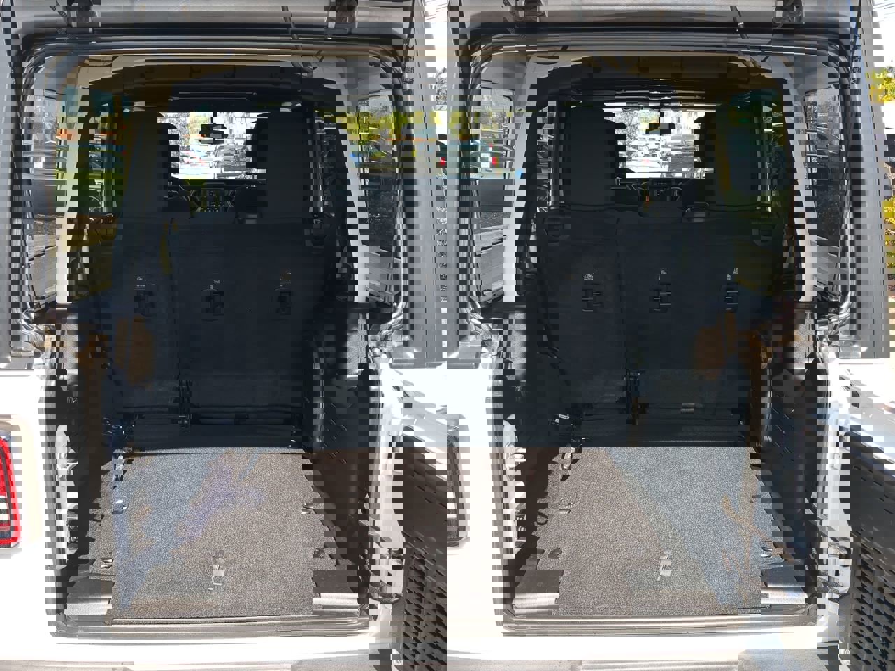 Used 2020 Jeep Wrangler Unlimited Sport S image 13