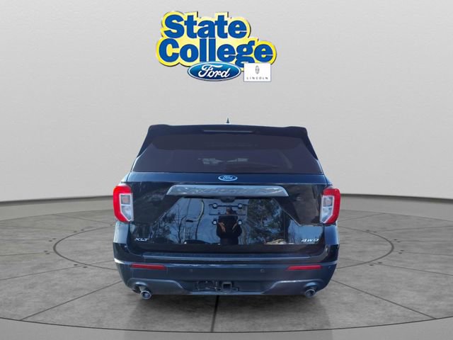Used 2023 Ford Explorer XLT w/ Equipment Group 202A image 5