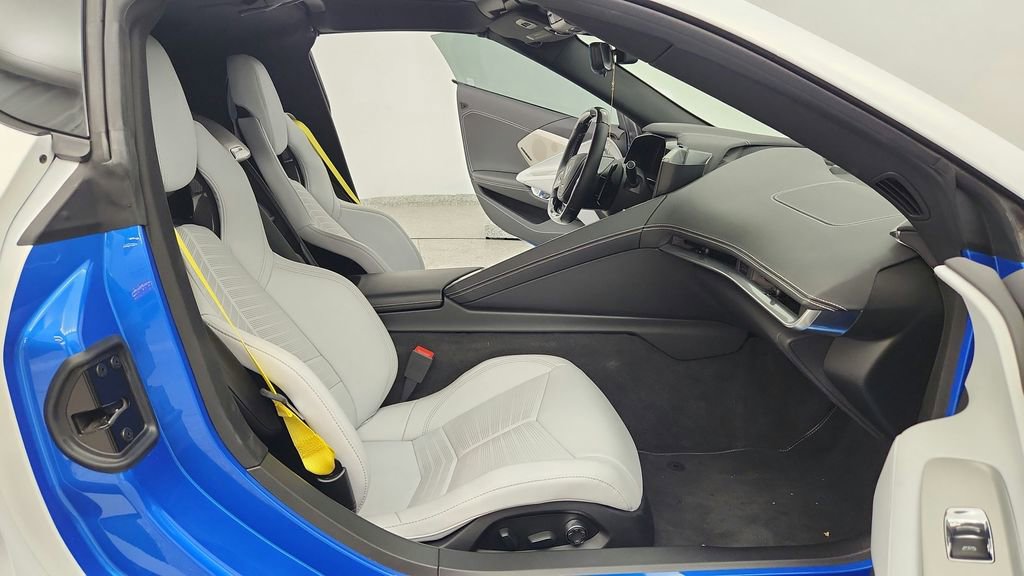 Used 2025 Chevrolet Corvette Z06 w/ Battery Protection Package image 29