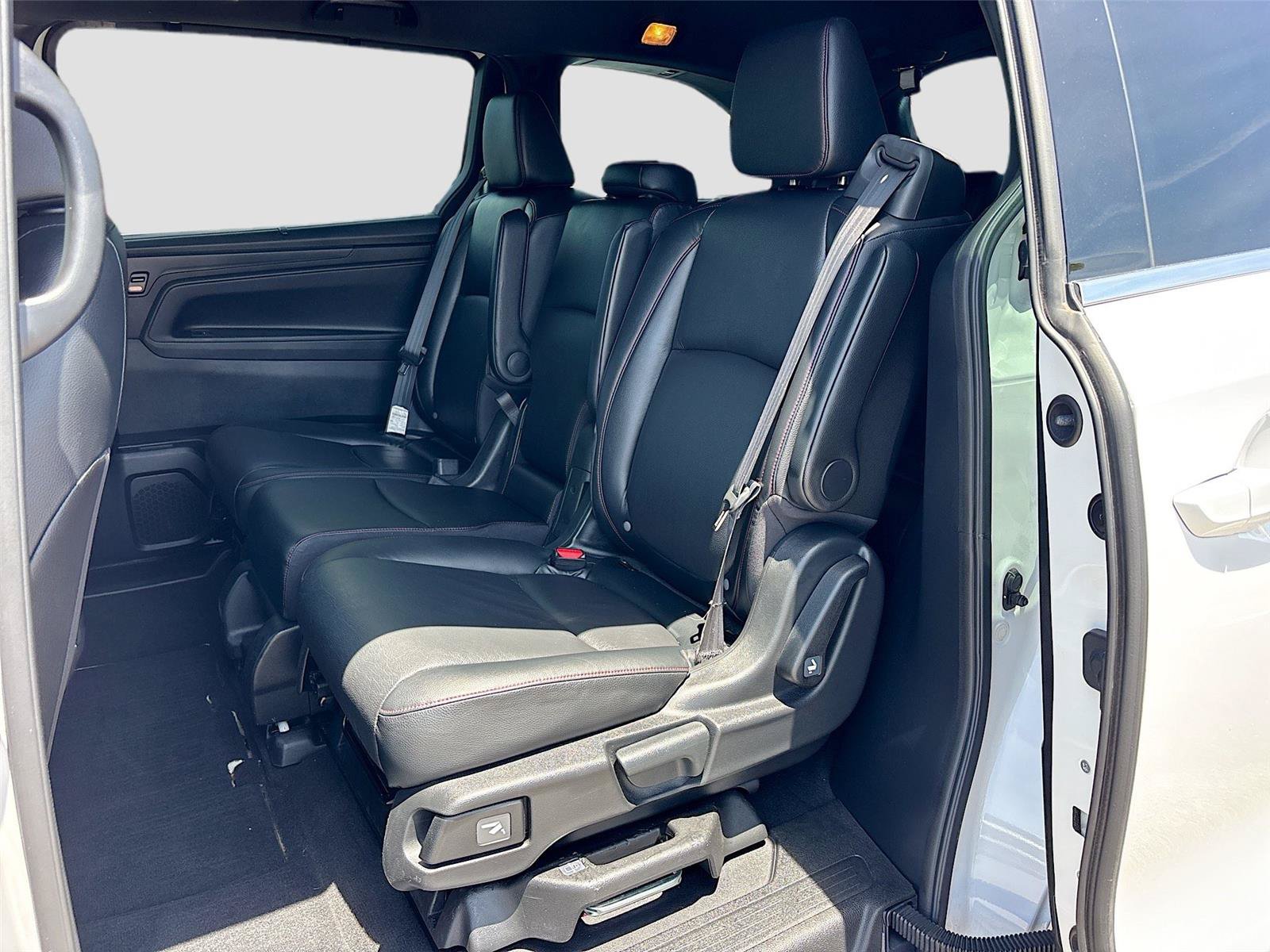 Certified 2024 Honda Odyssey Sport image 28