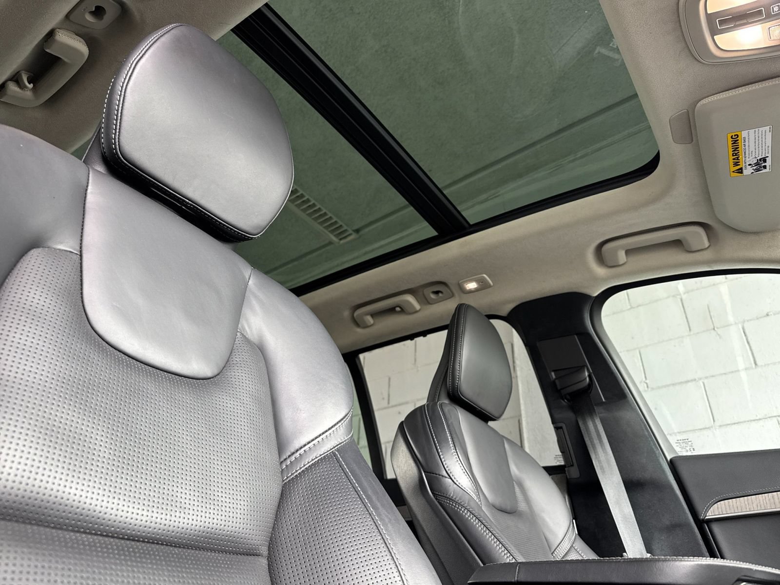Certified 2023 Volvo XC90 T8 Ultimate w/ Lounge Package AWD/4WD image 22
