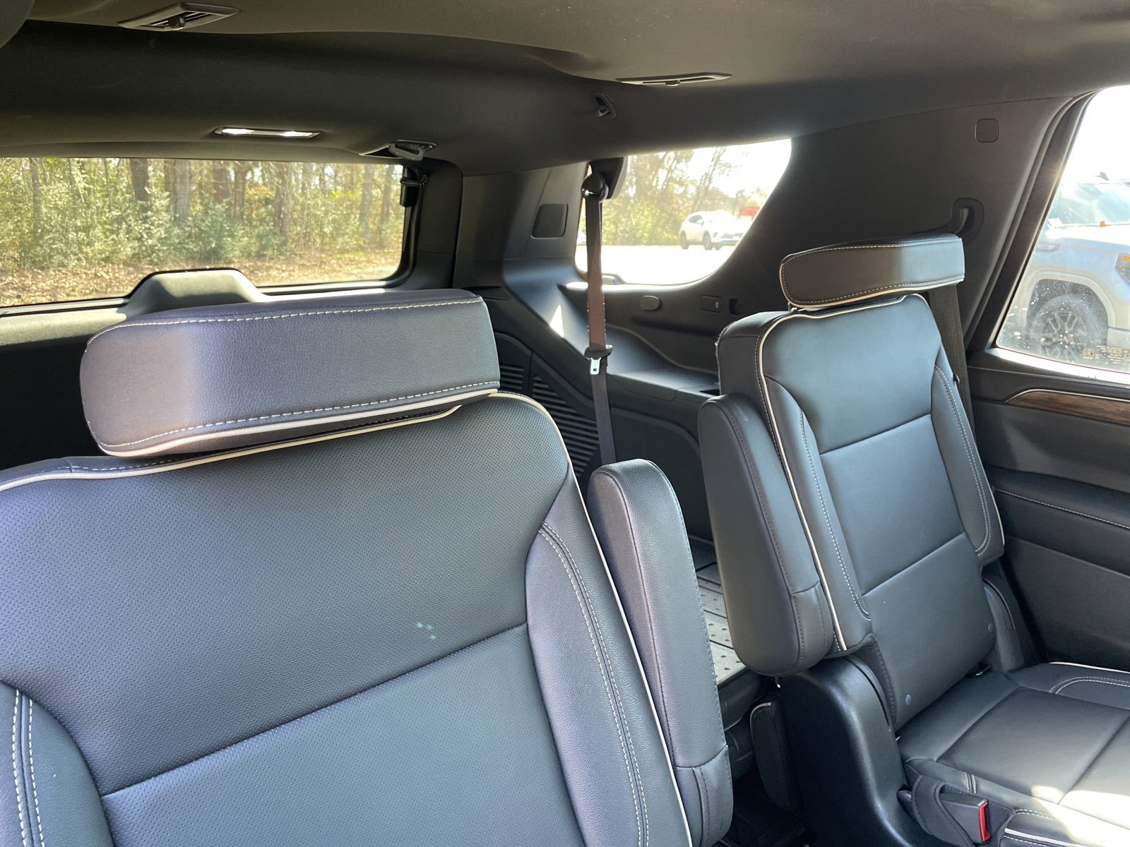 Used 2023 Chevrolet Tahoe Premier image 31