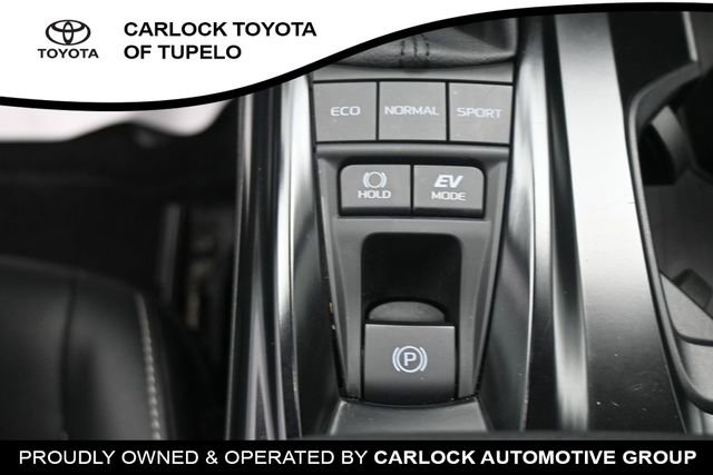 Used 2026 Toyota Camry SE FWD image 16