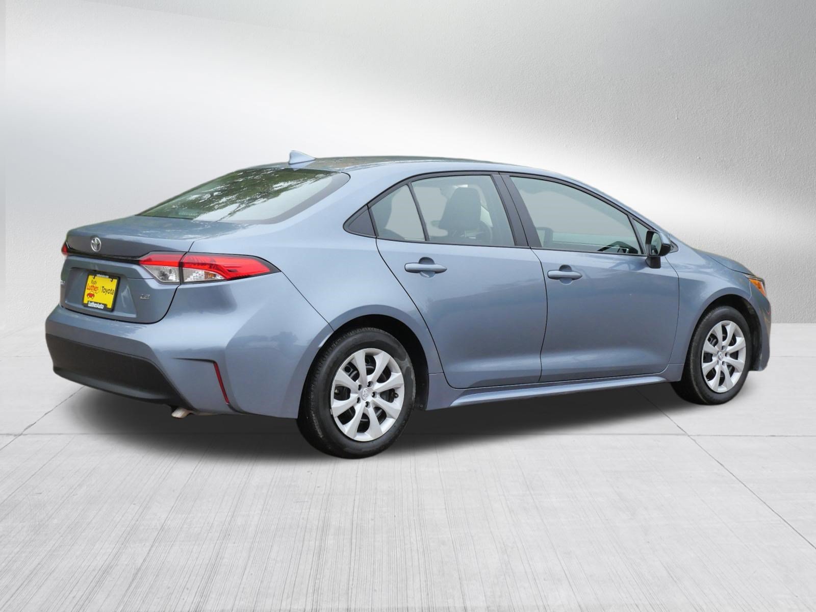 Certified 2025 Toyota Corolla LE FWD image 8