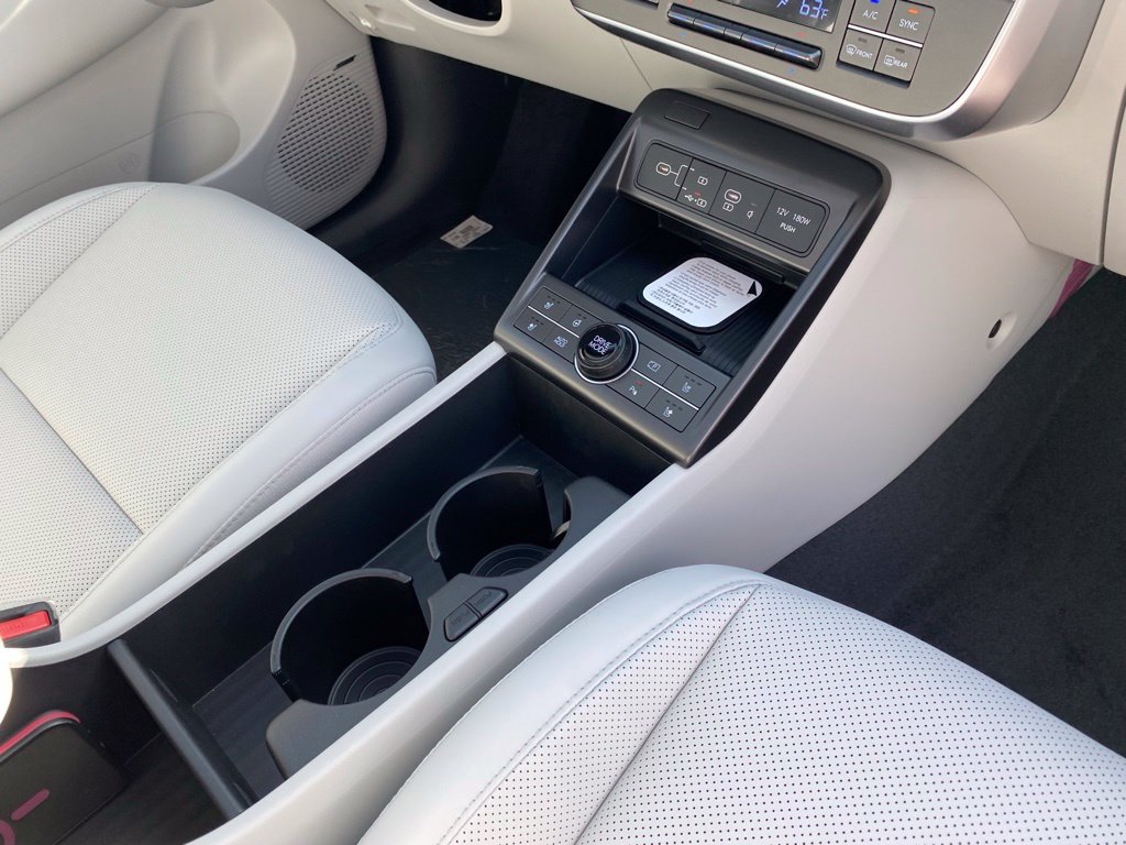 New 2026 Hyundai Kona Limited FWD image 33