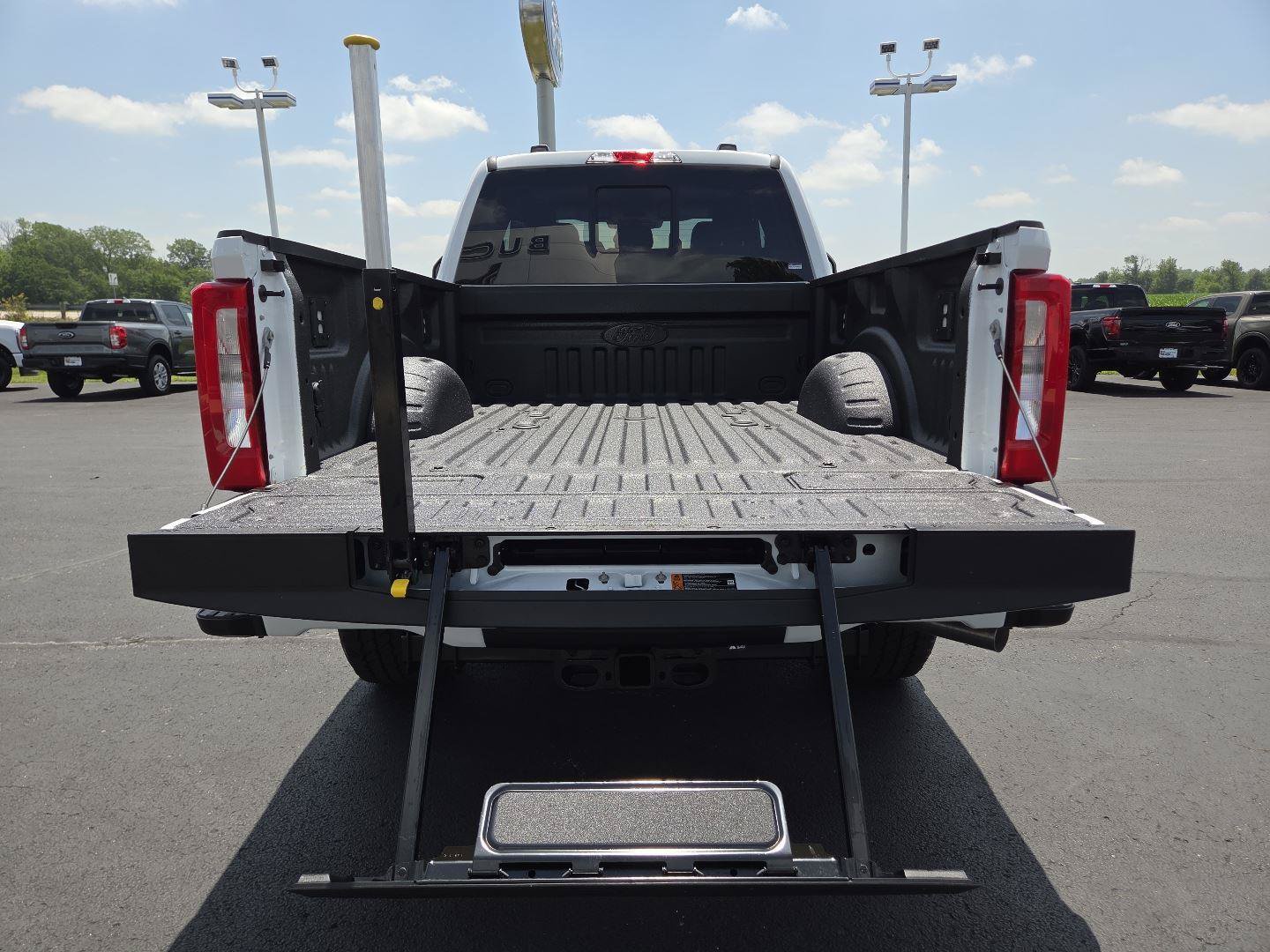 New 2026 Ford F350 XL w/ STX Appearance Package AWD/4WD image 16