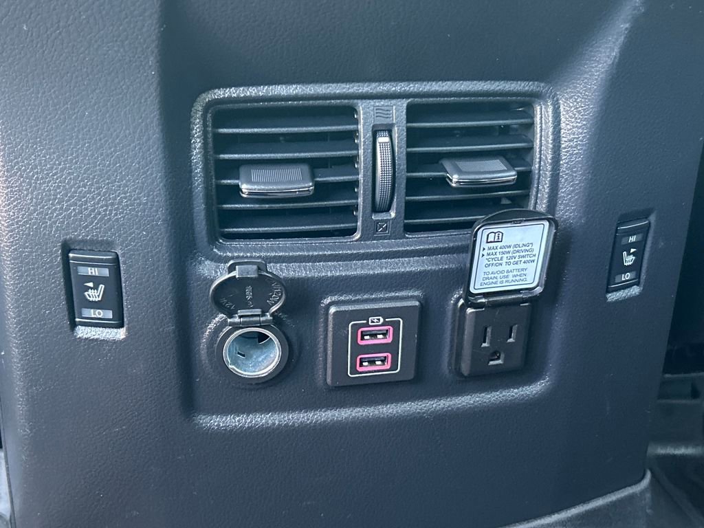 Used 2020 Nissan Titan PRO-4X w/ Pro-4x Convenience Package image 21