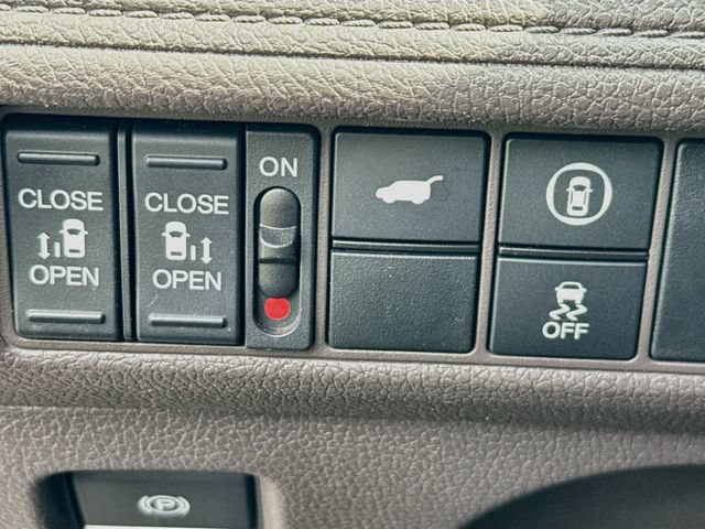 Used 2023 Honda Odyssey EX-L image 11