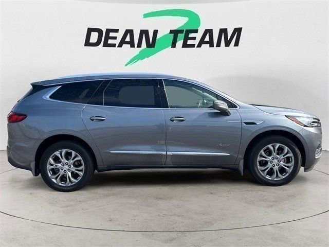 Used 2020 Buick Enclave Avenir w/ Avenir Technology Package image 11