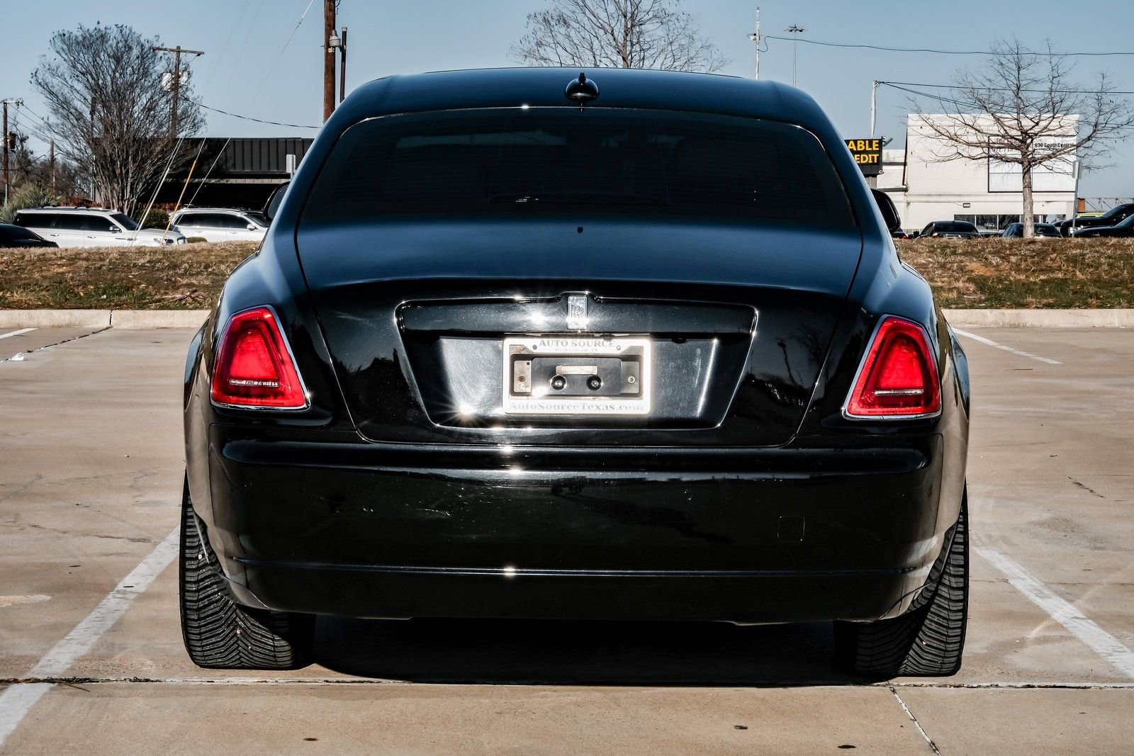 Used 2015 Rolls-Royce Ghost RWD image 11