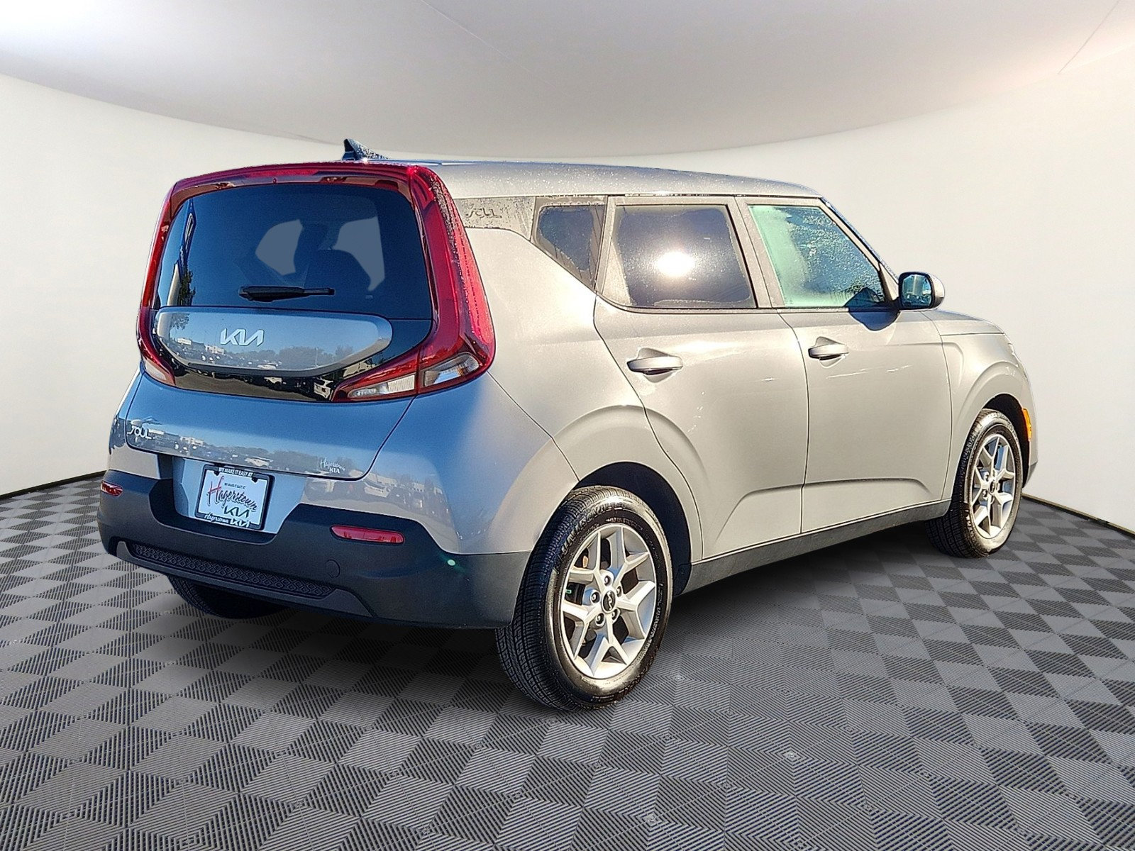 Used 2022 Kia Soul LX w/ Technology Package FWD image 6